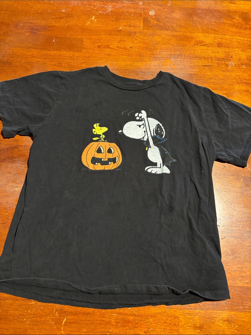 Peanuts Black Crew Neck Graphic Tee - Interior Label